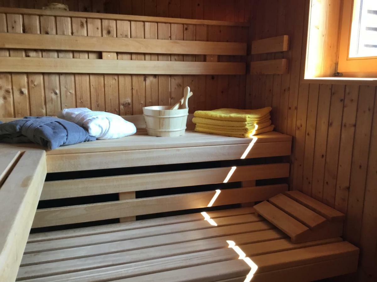 "Natur Pur" Ferienwohnung Mit Eigener Sauna Rons Zewnętrze zdjęcie